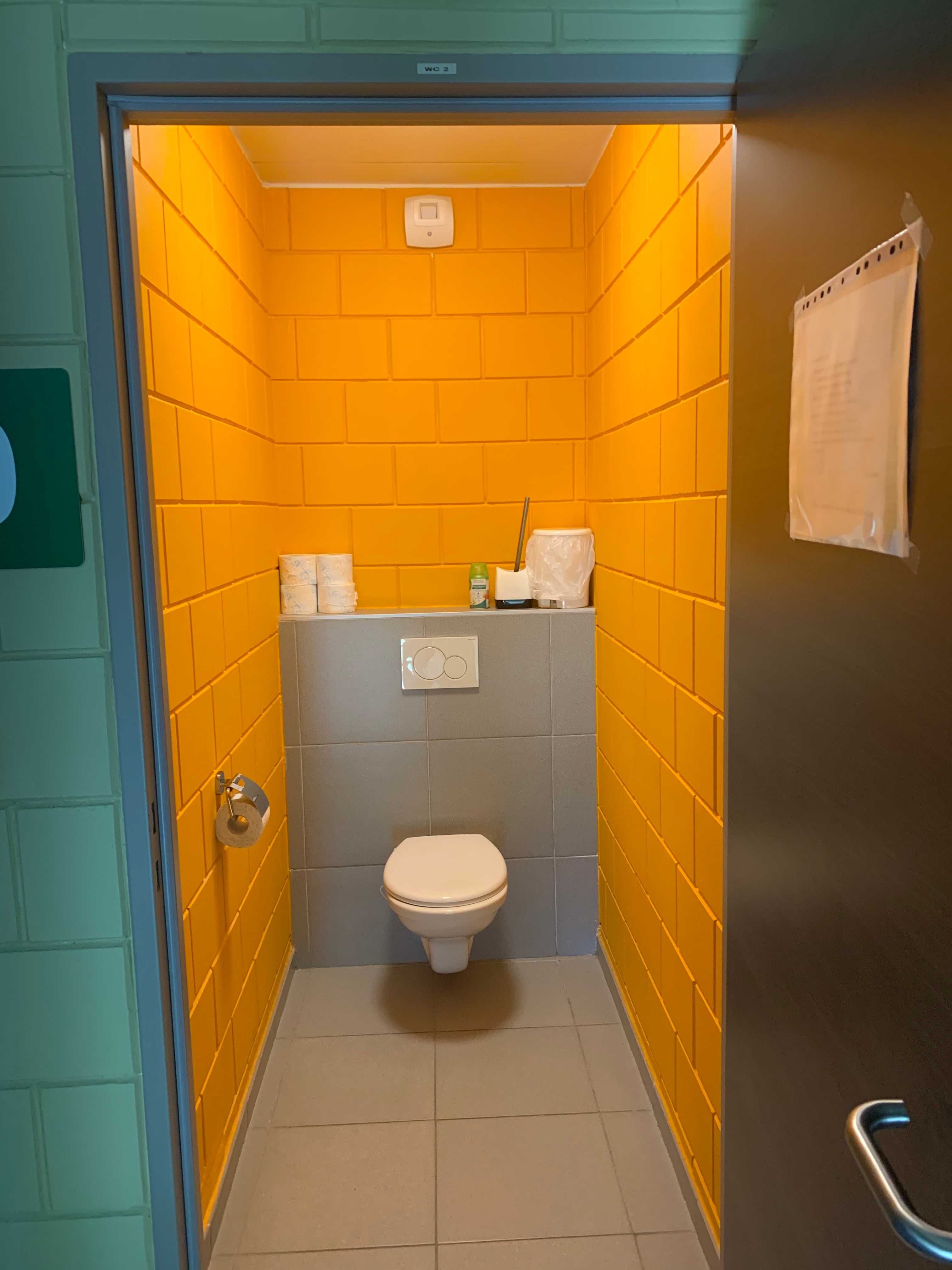 Toilet